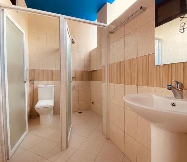 Lobo Resort | Cerca Parola Beach Resort