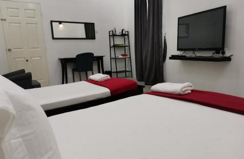 Parit Raja House | RoomStay Hj Esmon Parit Raja UTHM
