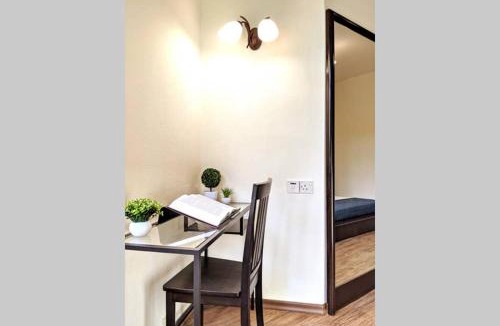 Batu Ferringhi Apartment | EEs Whale House - Homestay 3 min walk to beach