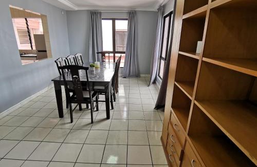 Downtown Kota Kinabalu Apartment | KK 5 Bedrooms Penthouse 3 Bedrooms Apartment Marina Court Resort Condominium
