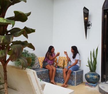 Catangnan Hotel | Riad Masaya