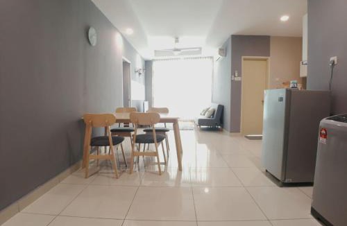 Bandar Tun Razak Apartment | Central Residence Homestay2 @ Sungai Besi, Kuala Lumpur