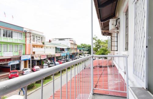 Tanjung Aru House | Hin Loi Guesthouse