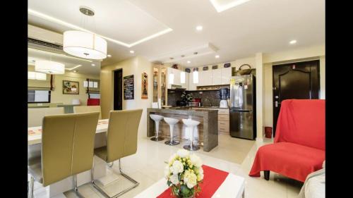 Ususan Apartment | Grand Apartment near BGC