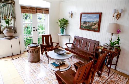 Downtown Bed & Breakfast | La Casita Mercedes 5Bedrooms - Check Photo Info