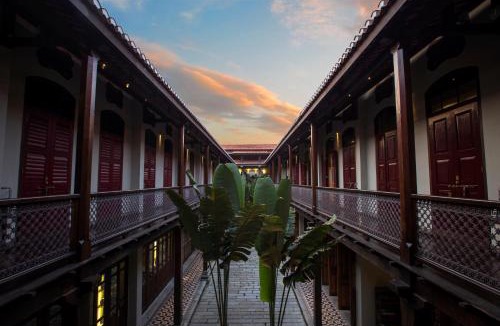 Historic George Town Hotel | Seven Terraces