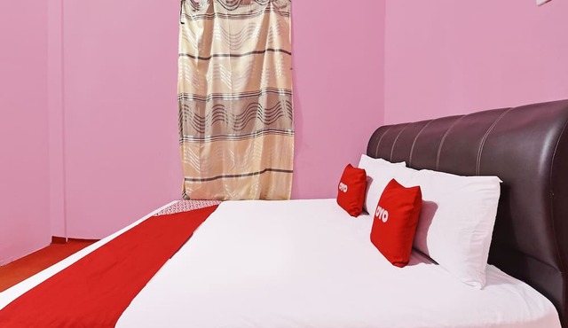 OYO 90664 Rabi Hotel
