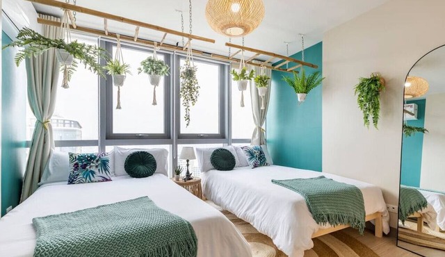 Urban Oasis: Serenity in the City w/Pool, Gym+More in Quezon City