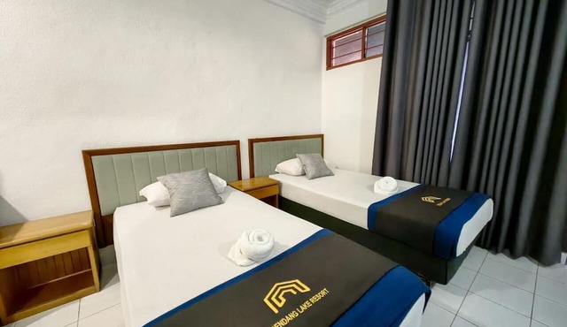 PendangLakeResort