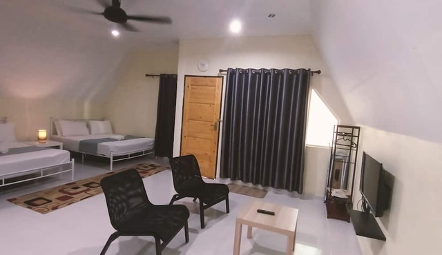 Zainab Cottage