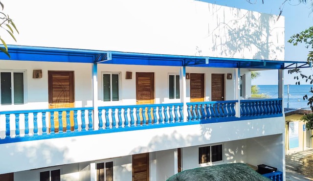 Villa Elizabeth Beach Resort in Lucena