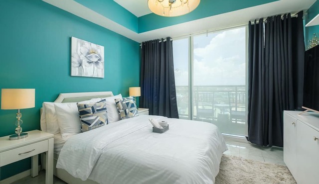 O&O Group- 1BR Azure Resort Pool Beach Netflix