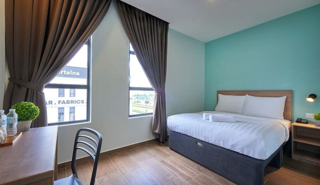 ZONE Hotels, Eco Grandeur