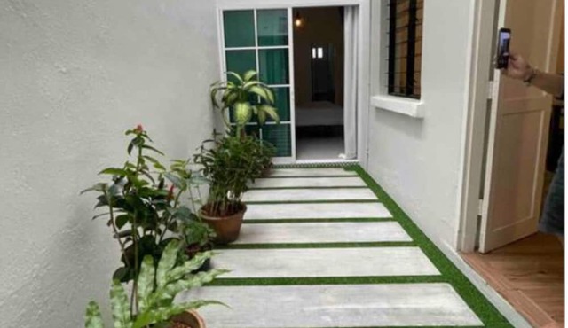 Modern Victorian Homestay with Maidn in George Town