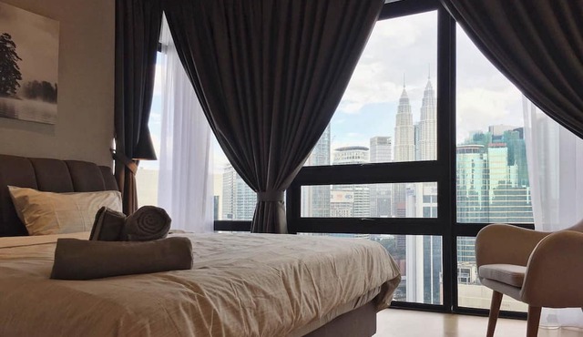 2 Bedroom Suite Anggun Residences KLCC KL TOWER in Kuala Lumpur