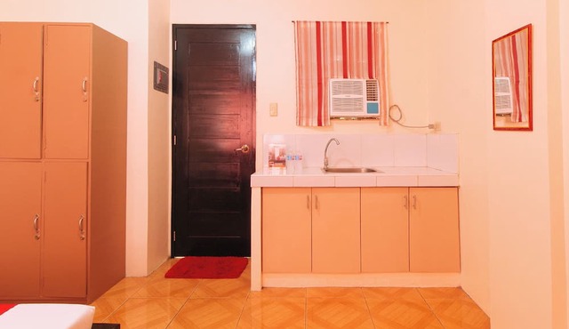 Reddoorz @ FDB Homes Nueva Ecija in San Jose City