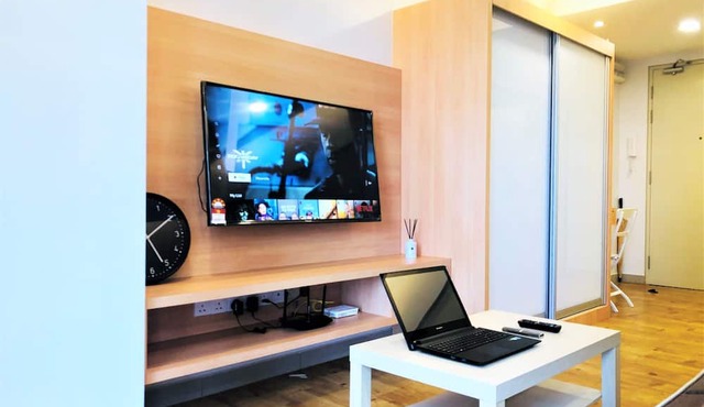 Trefoil @ Setia Alam, Shah Alam | WIFI & Netflix in Shah Alam
