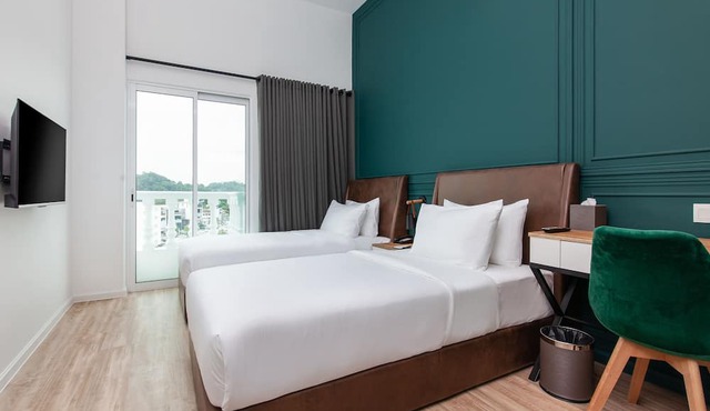 Wesley Hotel