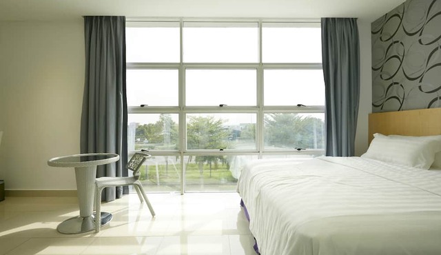 East Sun Hotel Sekinchan
