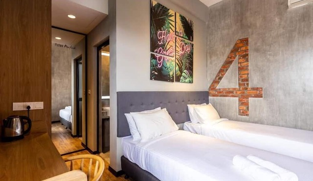 Brown Hotel in George Town