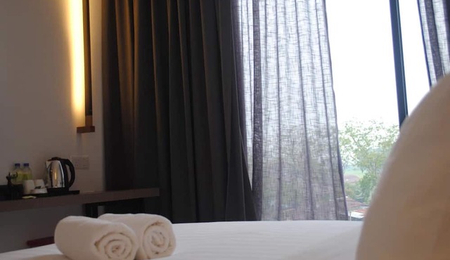 T+ Premium Hotel