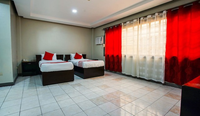 OYO 192 Tcc Condo - Hostel
