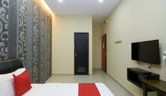 Hotel O Ys Inn
