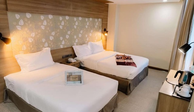 L Meridian Suites