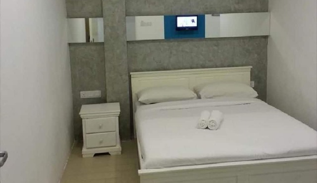 KK Hotel Nilai 3