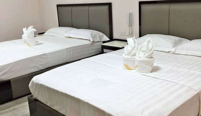 Meaco Royal Hotel - Lipa in Lipa
