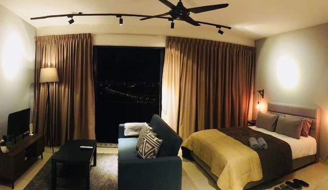 Arch Plus Studio at Trefoil Setia City