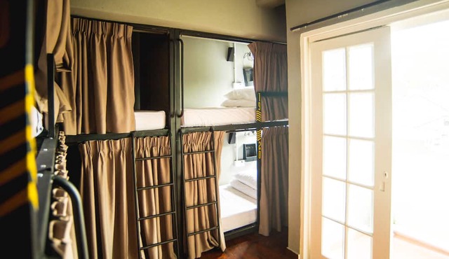 Traveller Bunker Hostel 1