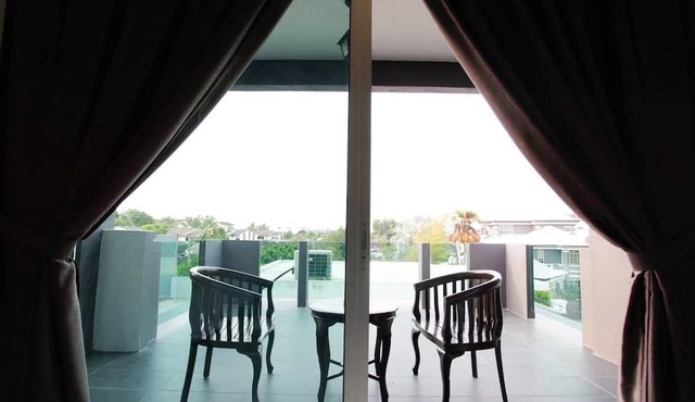 Millenium Maison Home