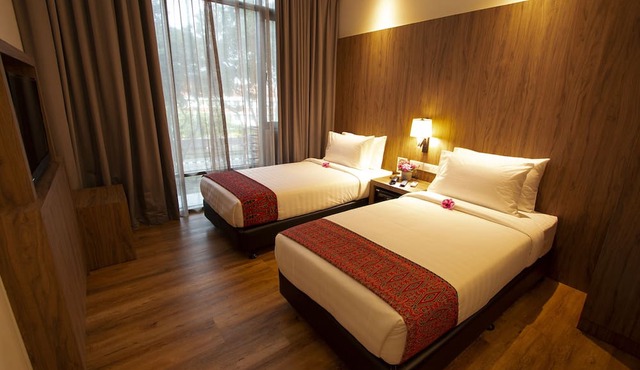 AZ Hotel & Serviced Apartments