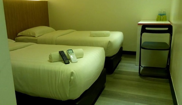 Place2Stay - Gong Badak