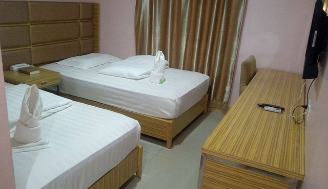 Meaco Hotel Legazpi in Legazpi