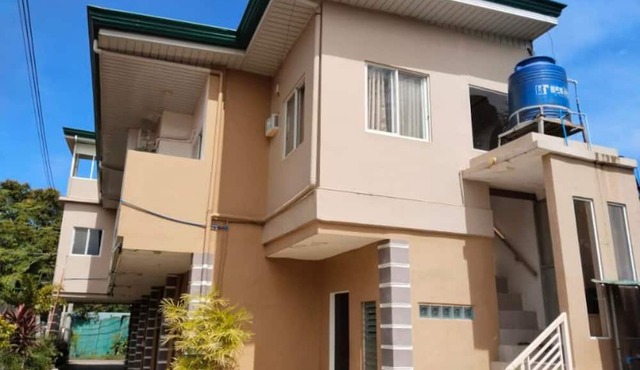 Tayud Hotel by Hiverooms in Liloan
