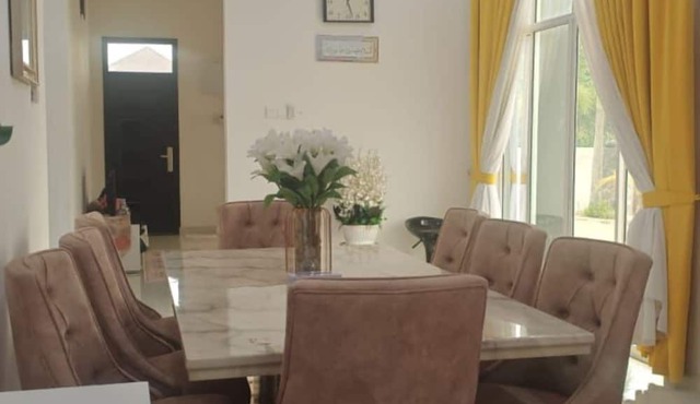 Homestay Selesa KKI Guest House