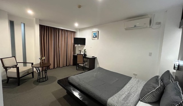 Be-ing Suites Davao in Davao