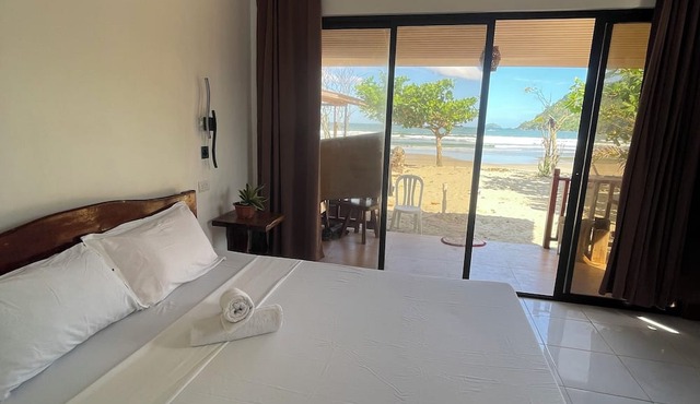 Akoya Beach Park & Cottages in El Nido