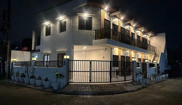 OYO 1181 Casa Leveria in Imus