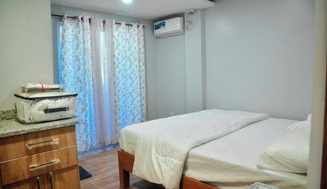Dos Marias Tourist Inn in Daanbantayan