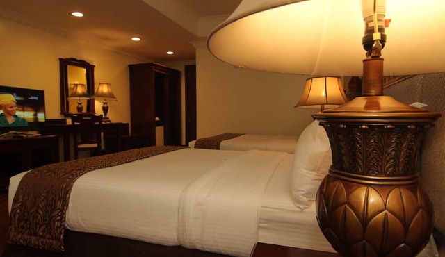 Villa Caceres Hotel in Naga