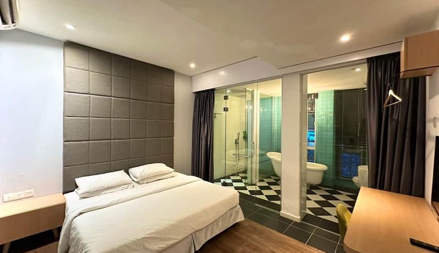 Havona Boutique Hotel at Mount Austin