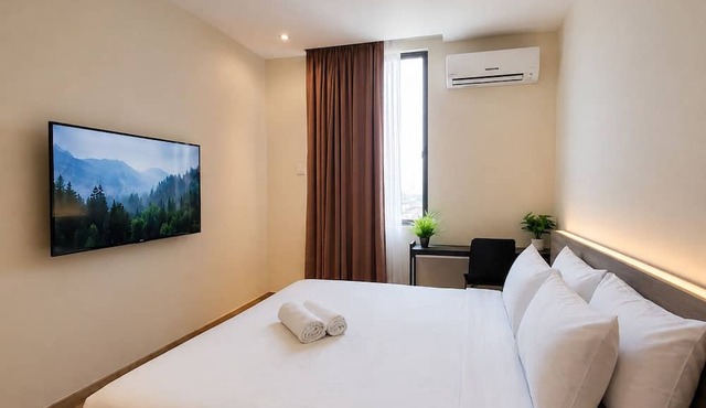 The Leverage Business Hotel Mergong