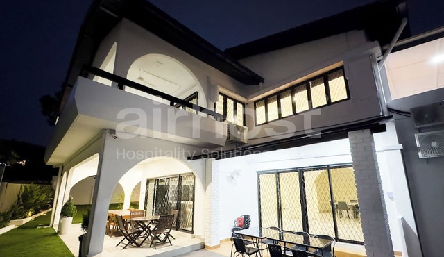 Damansara Heights Luxury Villa with Pool