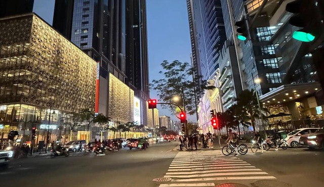 Executive Suites 4 Bedroom Condo Uptown Parksuites Bgc in Taguig