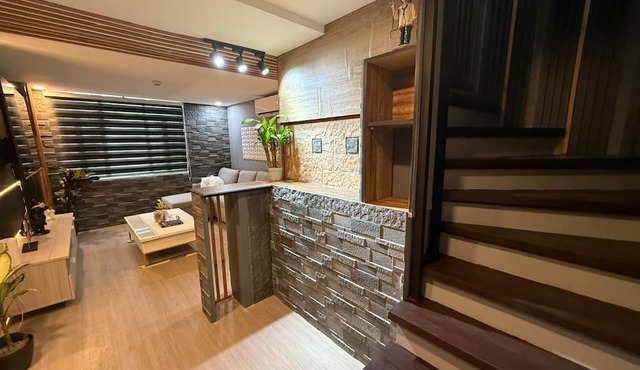 Califnia Gardens Square in Mandaluyong