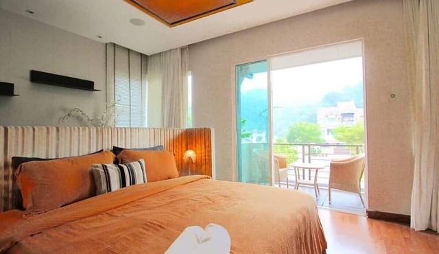 Chic 4BR Oasis With Gazebo, Your Dream Getaway