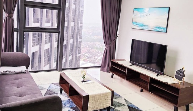 Cheras Minimalist Duplex Retreat for 8 Guests in Kuala Lumpur